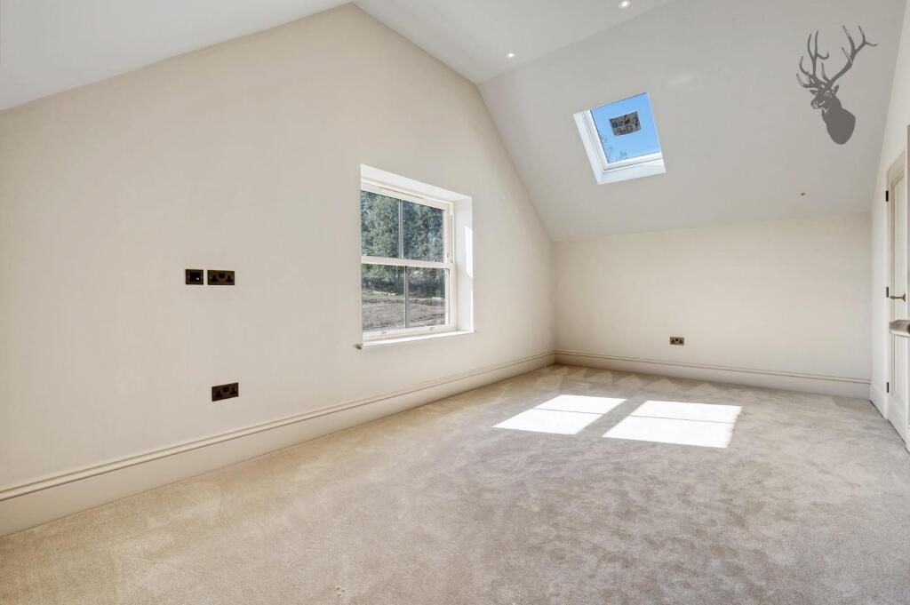Additional property image - Colmar Mews, South Weald