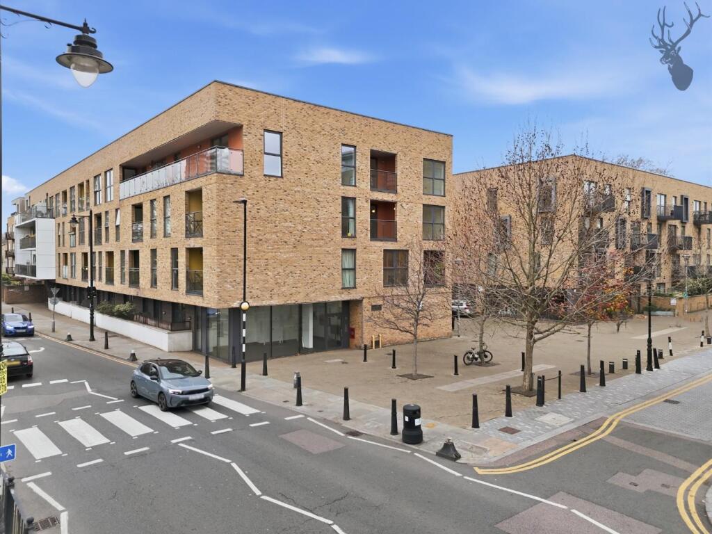 Main image of property: Gunmakers Lane, London