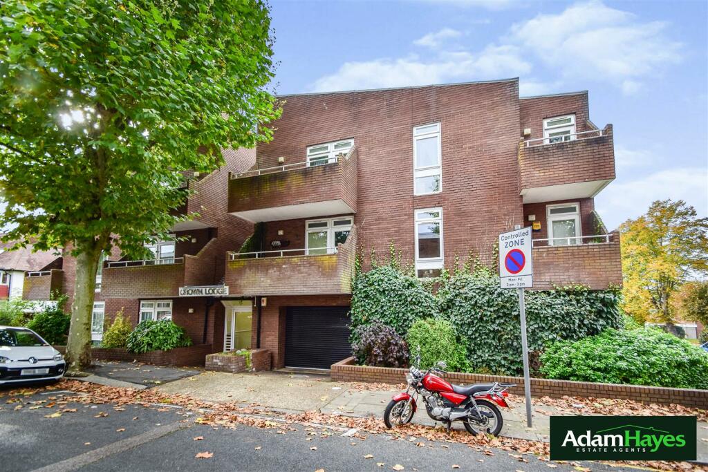 Main image of property: Salisbury Avenue, Finchley Central, N3