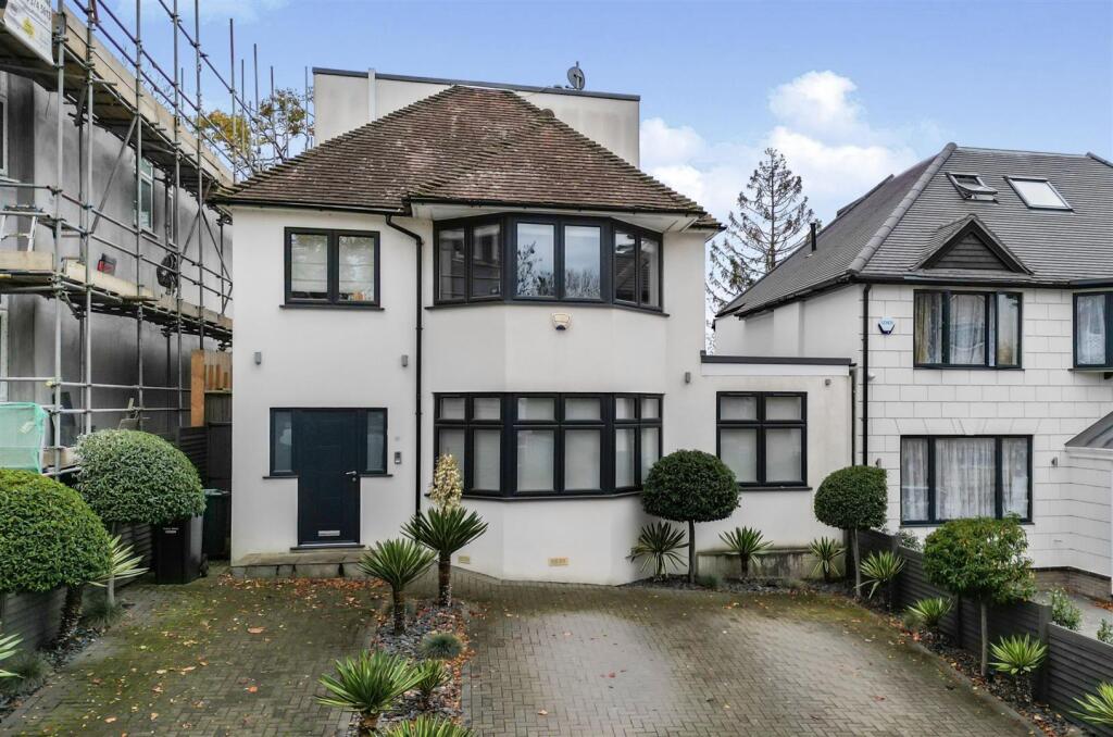 Main image of property: Wickliffe Avenue, Finchley Central, N3