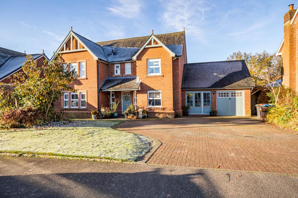 Main image of property: Parkfoot Meadows, Dumfries, DG1