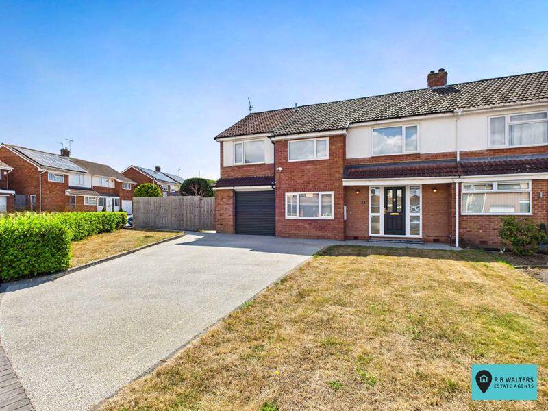 Main image of property: Fieldcote Drive, Hucclecote