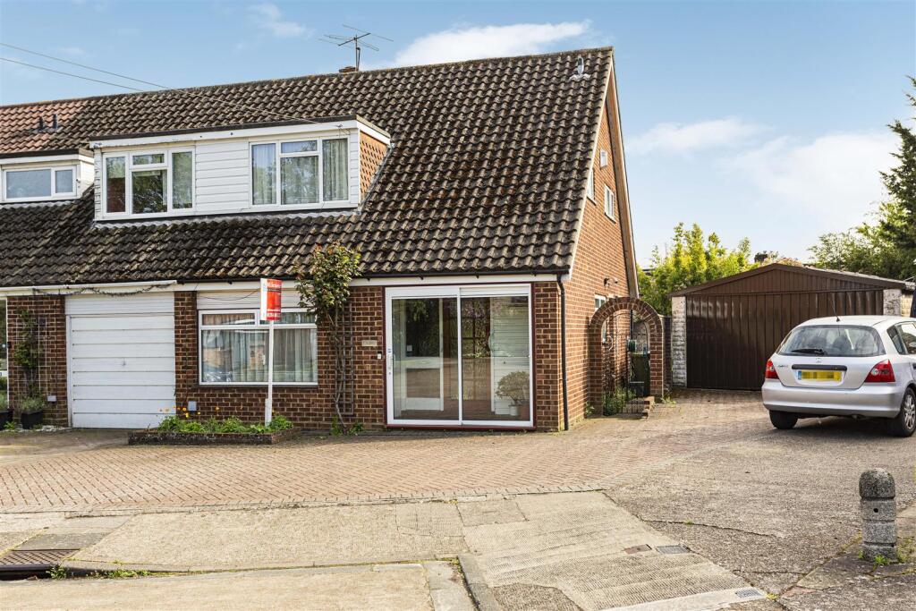 Main image of property: Anglesey Close, Ashford