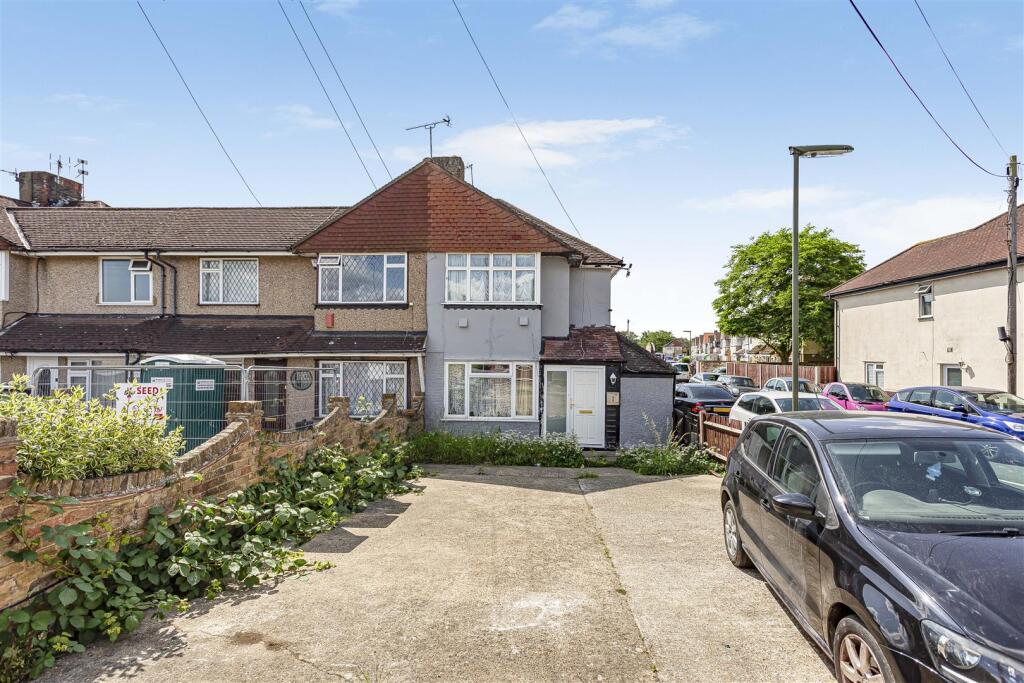 Main image of property: London Road, Feltham