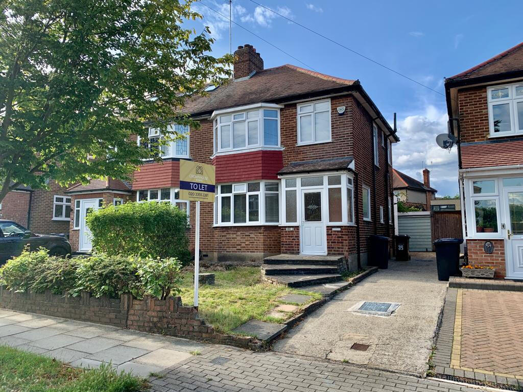 Main image of property: Bawtry Road, London, N20