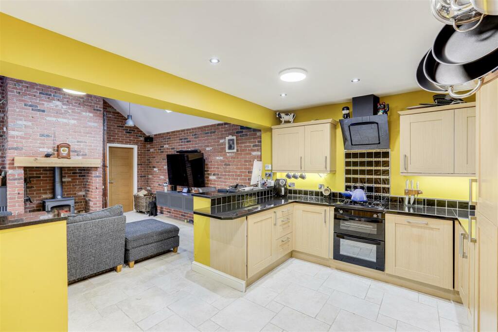 Additional property image - Victoria Avenue, Borrowash, Derbyshire, DE72 3HG