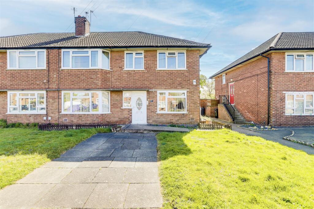 Main image of property: Kedleston Close, Long Eaton, Derbyshire, NG10 3DR