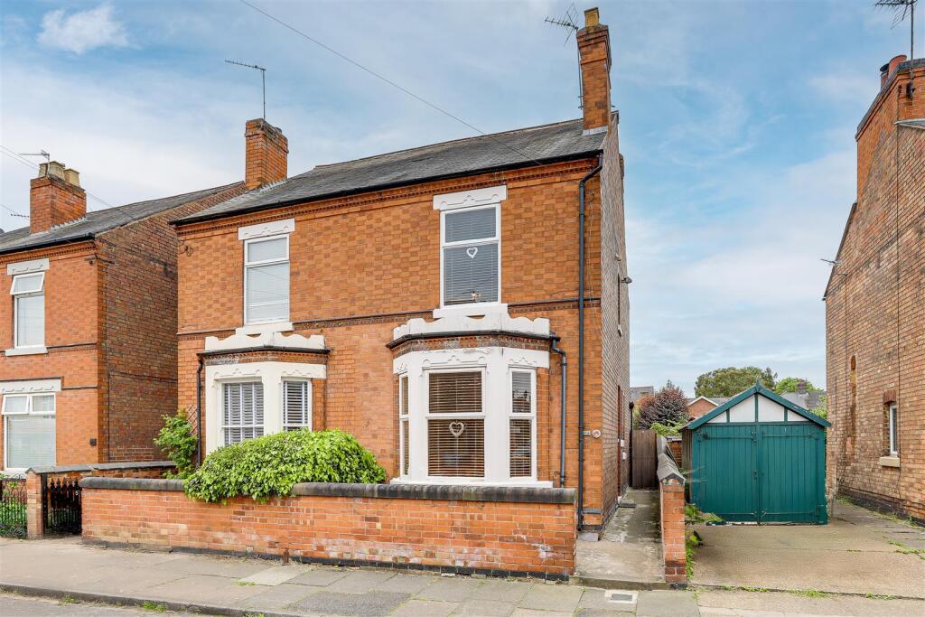 Main image of property: Thorneywood Road, Long Eaton, Derbyshire, NG10 2DY