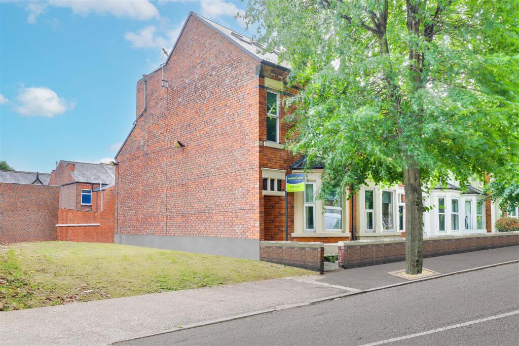 Main image of property: Lime Grove, Long Eaton, Derbyshire, NG10 4LD