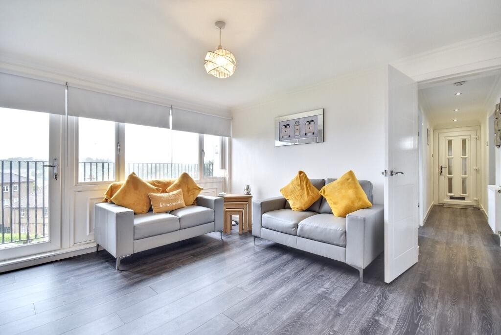 2 bedroom flat