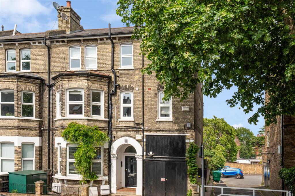 Main image of property: Union Road, London