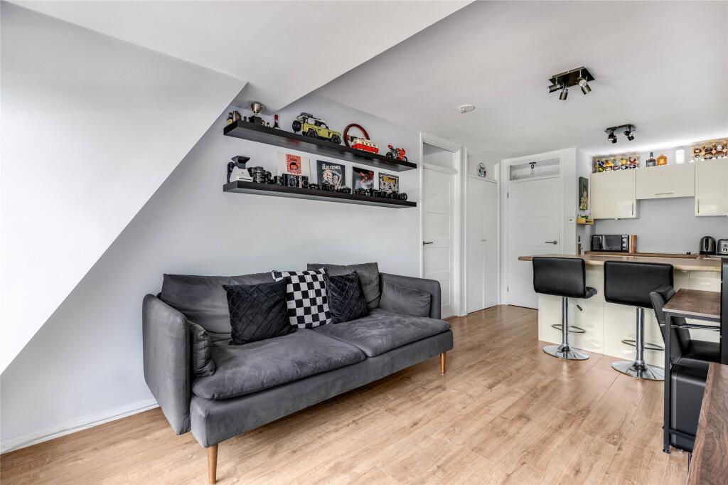 Main image of property: Hamilton House, 97 Bell Street, Reigate, RH2