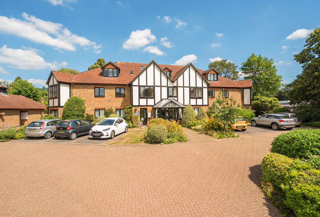 Main image of property: Wray Park Road, Reigate, Surrey, RH2