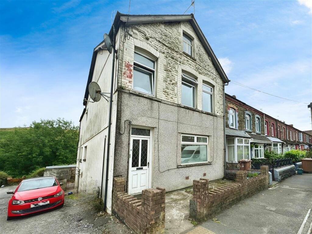 Main image of property: Thomas Street, Abertridwr, Caerphilly, CF83 4AY