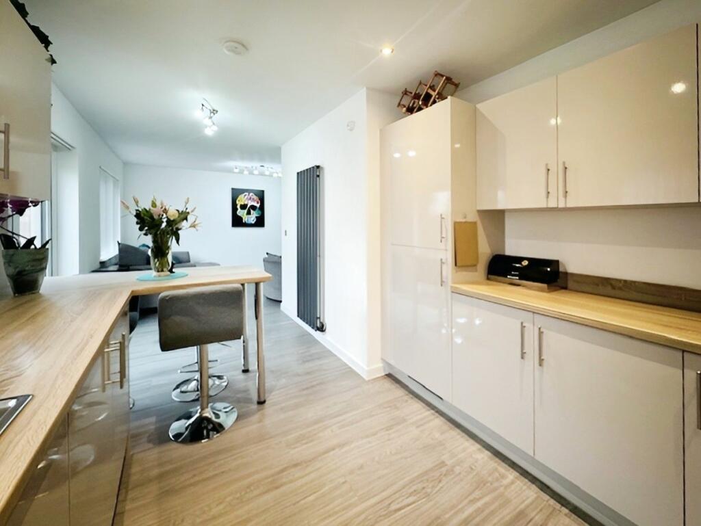 Additional property image - Clos Thomas, Old St. Mellons, Cardiff, CF3 6YR