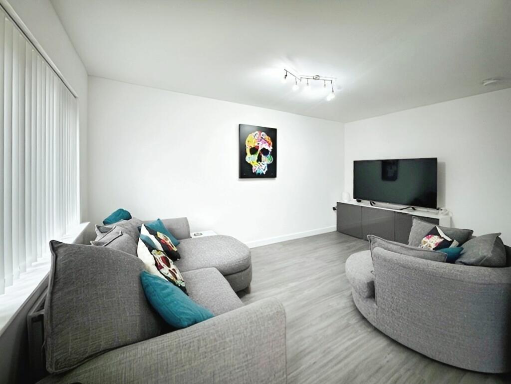 Additional property image - Clos Thomas, Old St. Mellons, Cardiff, CF3 6YR