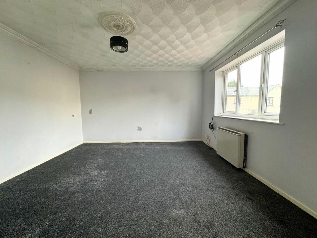Additional property image - Bryn-y-Fran Avenue, Trethomas, Caerphilly, CF83 8BN