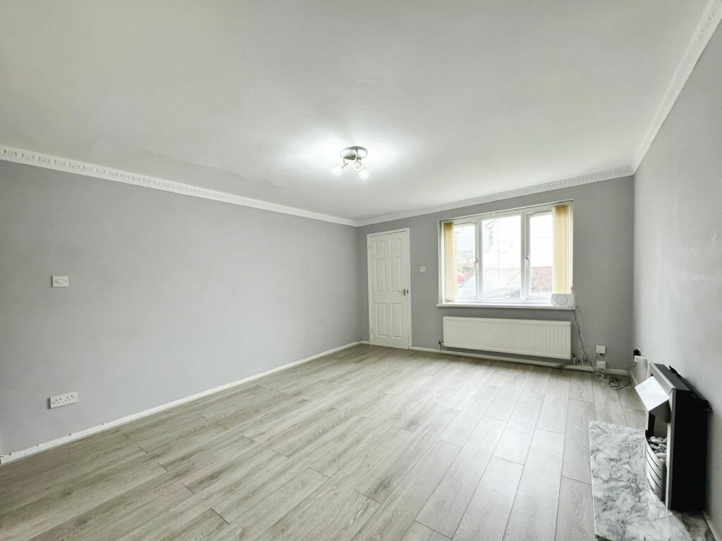 Additional property image - Heol Y Carnau, Pontypandy, Caerphilly, CF83 3NJ