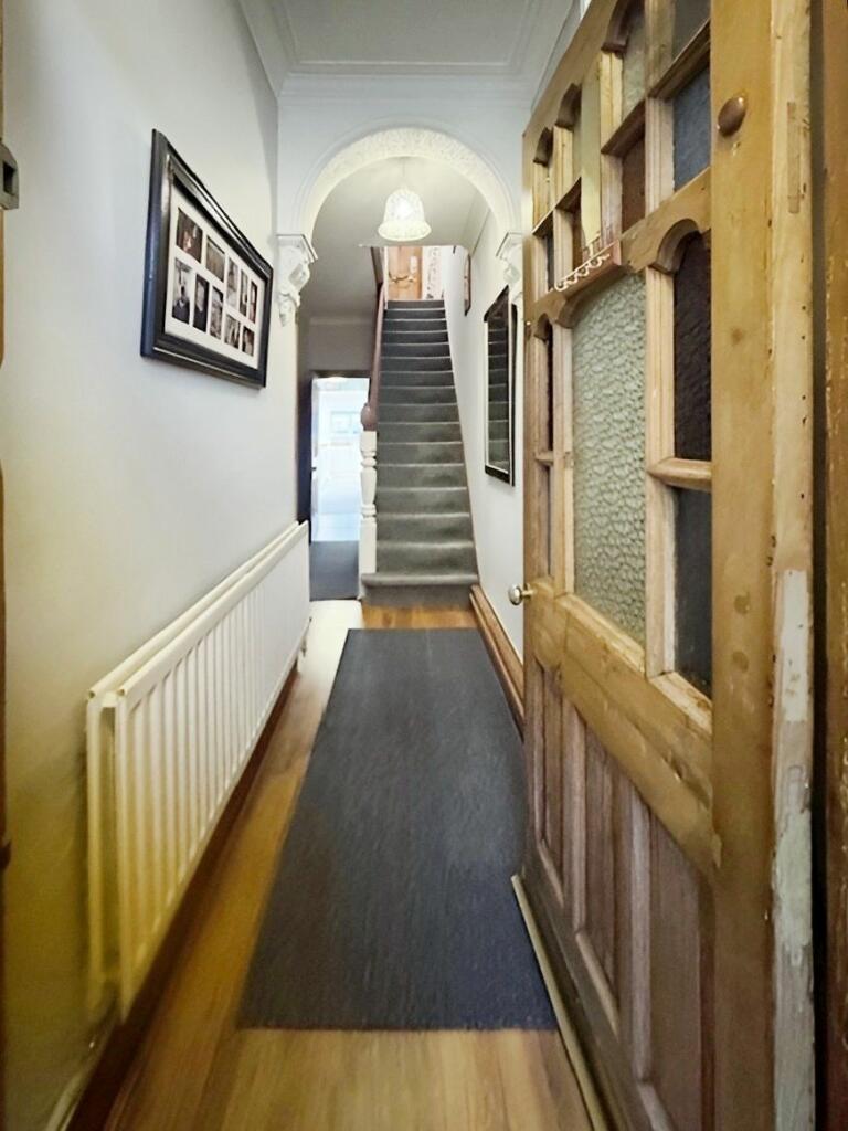 Additional property image - Court Road South, Caerphilly, CF83 2QW