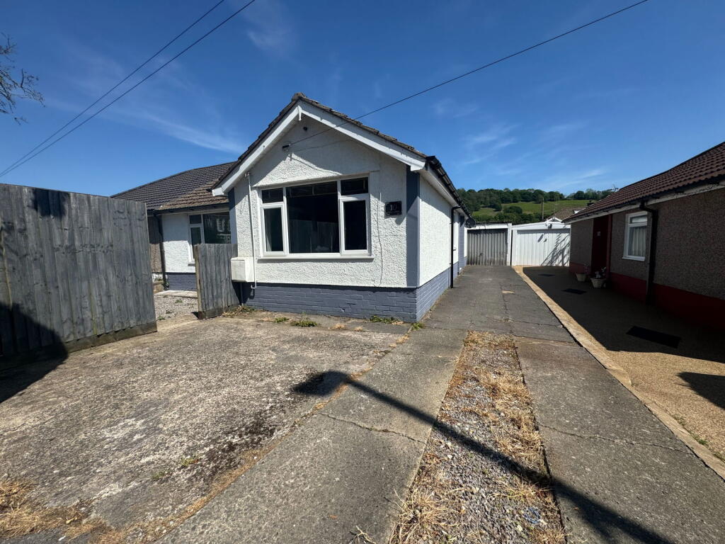 Main image of property: Heol Ty-Gwyn, Llanbradach, Caerphilly, CF83 3PB
