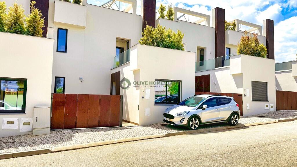 Main image of property: Algarve, Fuseta