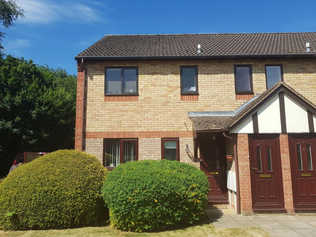 Main image of property: Longworth Close, Banbury, OX16 3WN