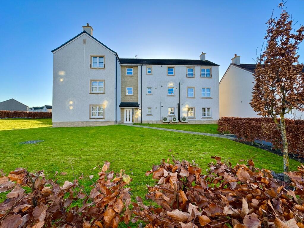 2 bedroom flat for sale in Redwood Drive, Stoneywood, Denny, FK6 5AP, FK6