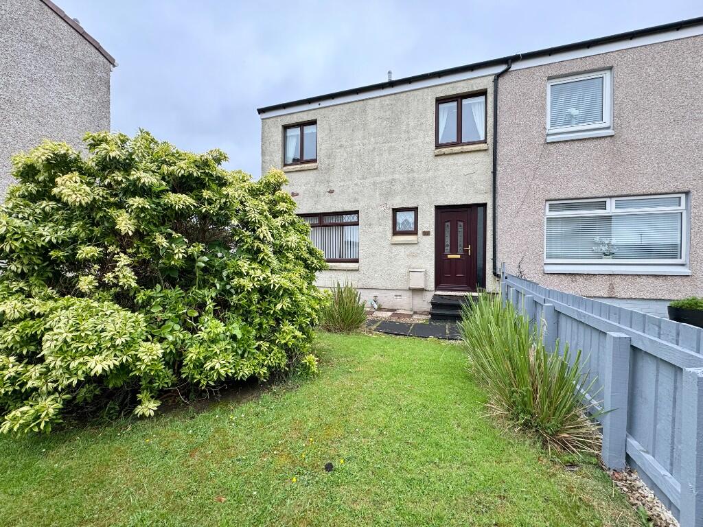 Main image of property: 28 Orkney Place, Hallglen, Falkirk, FK1 2PL