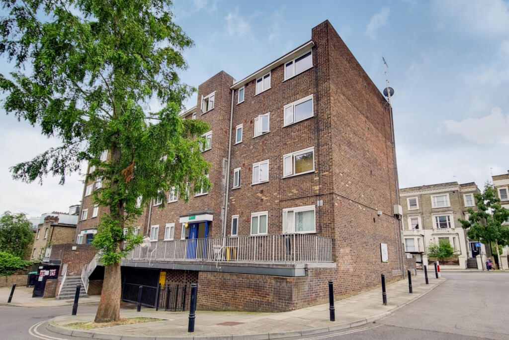 Studio apartment for sale in Longley House, 242 Tufnell Park Road