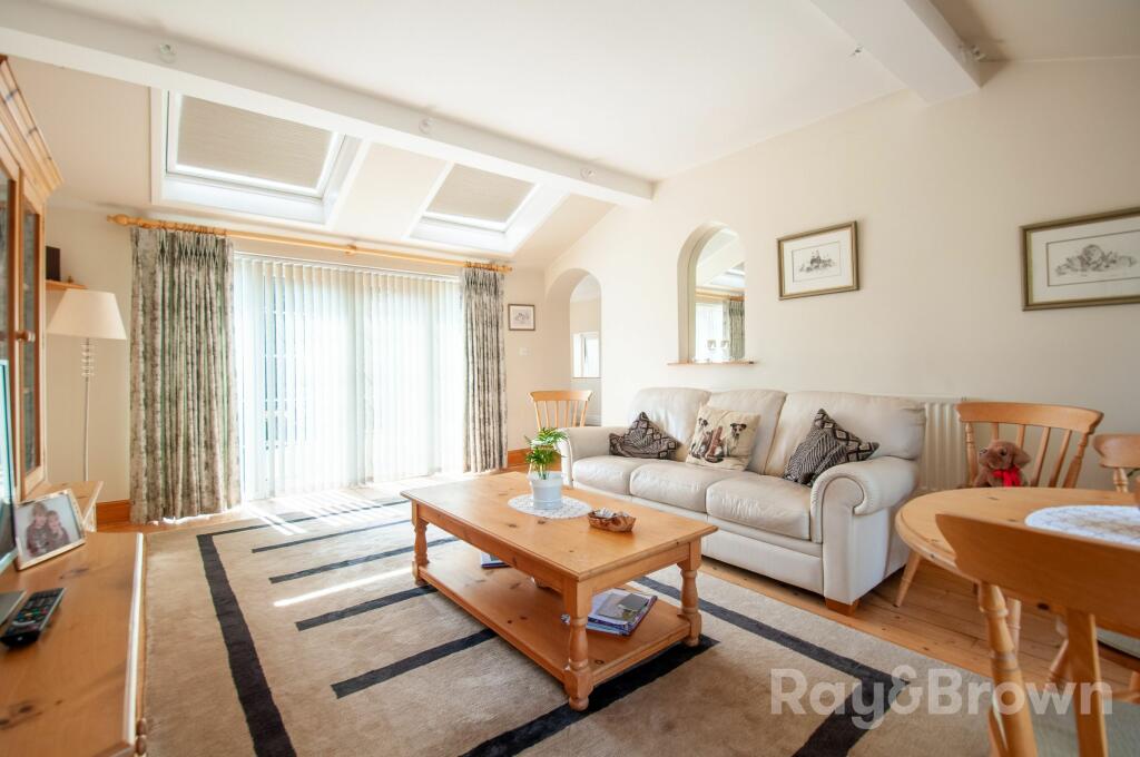 6 bedroom detached house for sale in Ty Felyn, St. Mellons Road