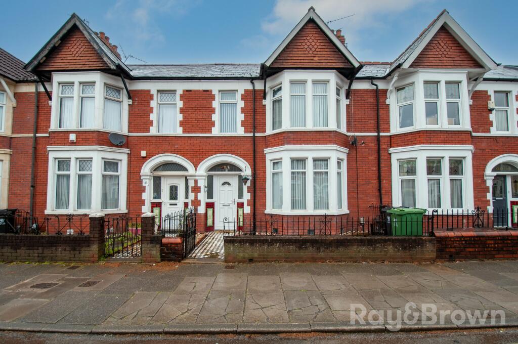 3 bedroom terraced house for sale in Lansdowne Road, Cardiff, CF5