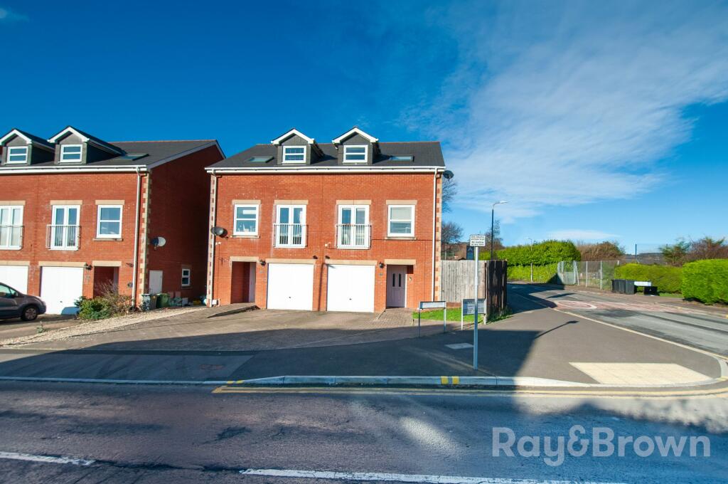 4 bedroom semi-detached house for sale in Ragnall Close, Thornhill, Cardiff, CF14