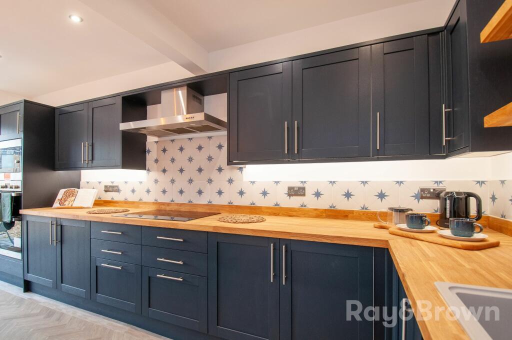 Additional property image - Penhill Road, Cardiff