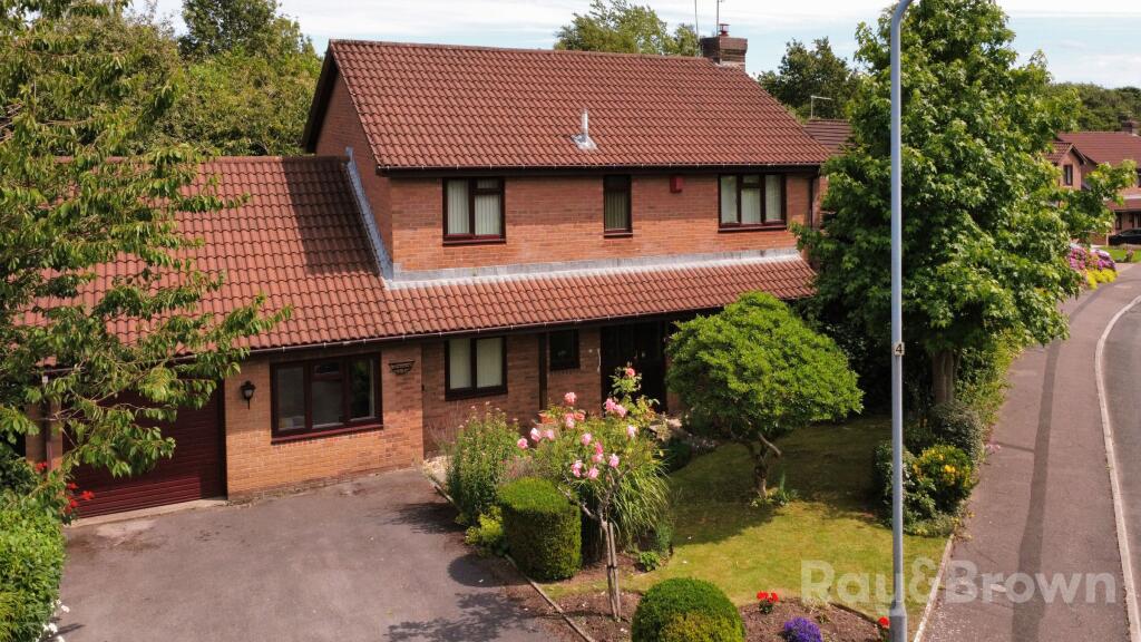 Main image of property: Roundel Close, Thornhill, Cardiff