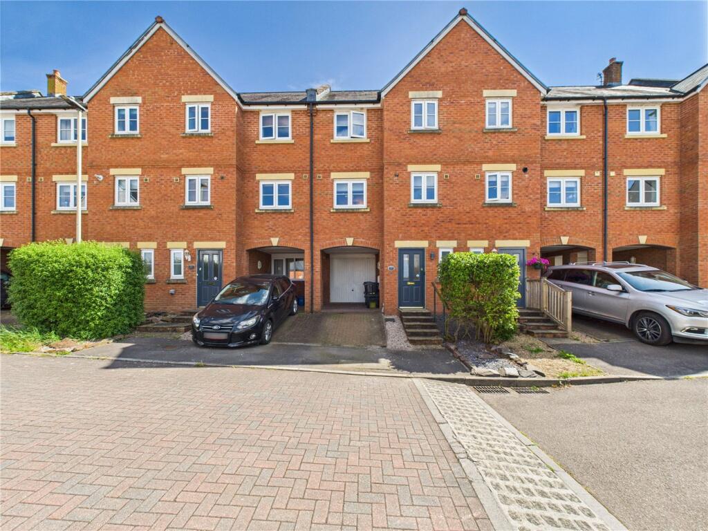 Main image of property: Devonshire Rise, Tiverton, Devon, EX16