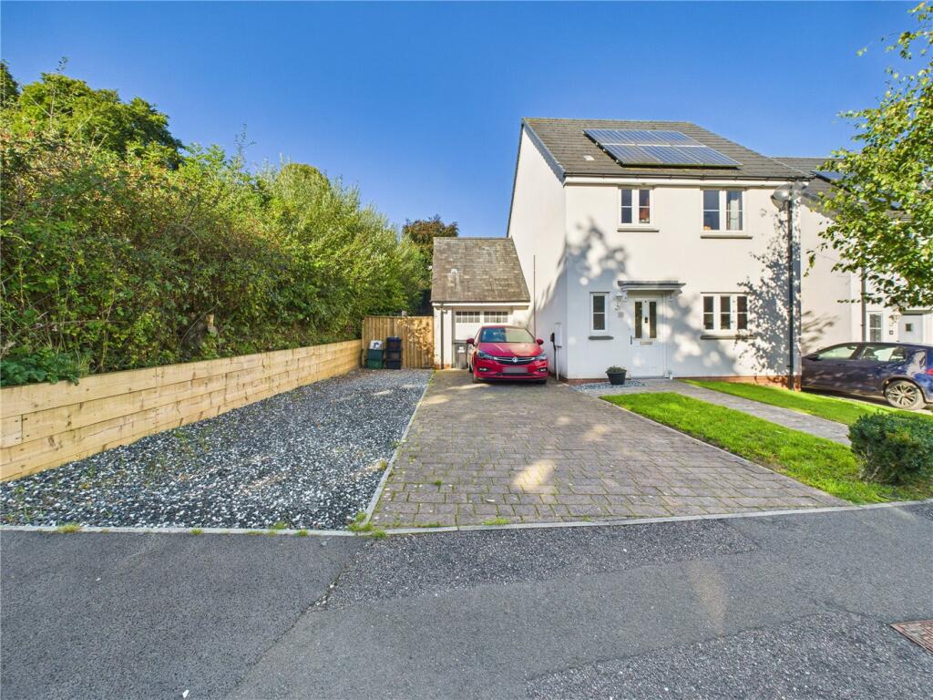 Main image of property: Elizabeth Penton Way, Bampton, Tiverton, Devon, EX16