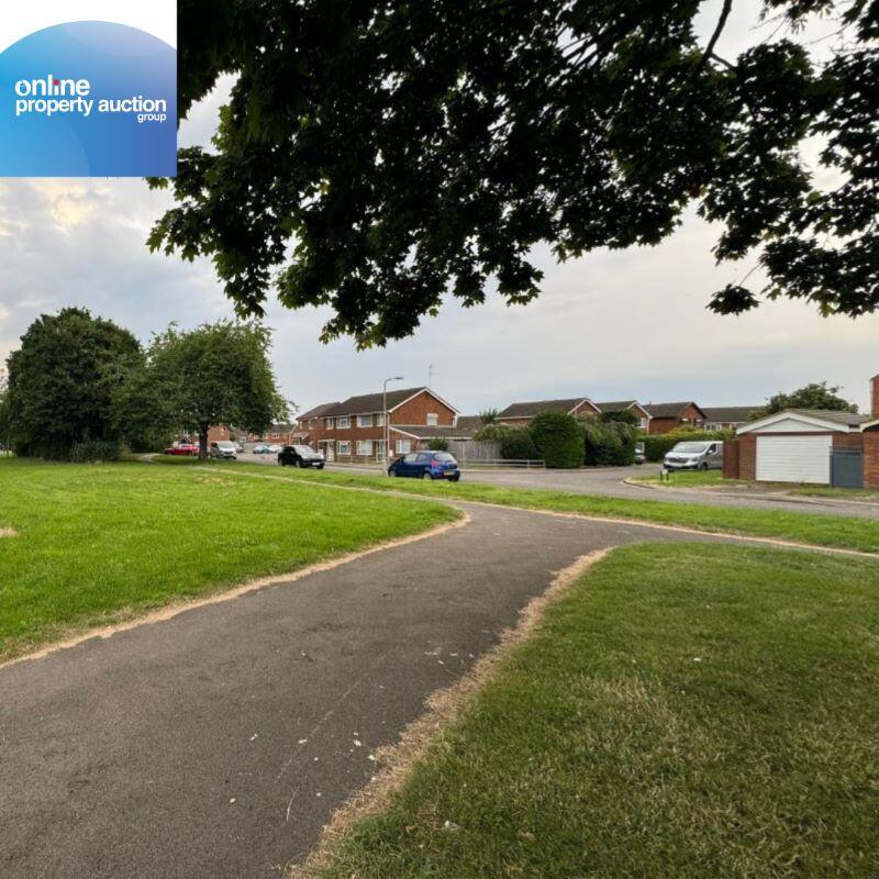 Main image of property: Land in Marsh End Road, Milton Keynes, Buckinghamshire, MK16 0LE
