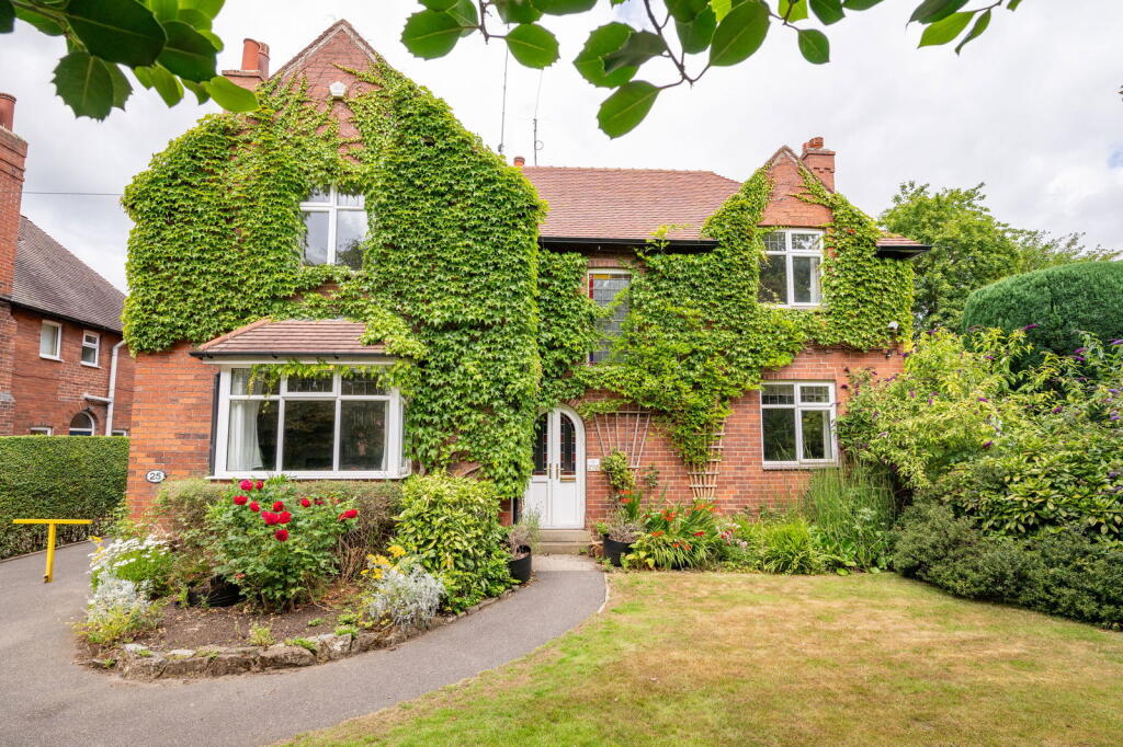 Main image of property: Carr Lane, Wakefield, WF2 6HJ