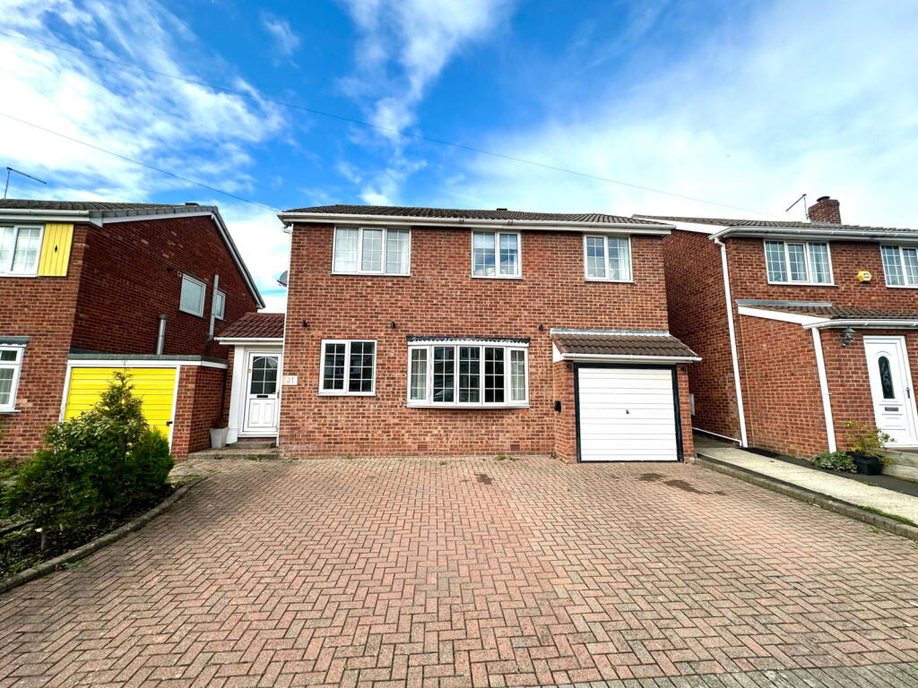 Main image of property: Roman Road, Barnsley, S75 5Dg