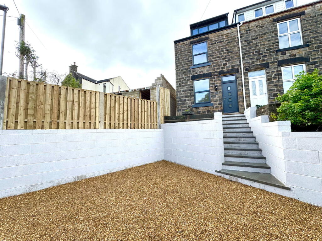Main image of property: Hole House Lane, Stocksbridge, Sheffield, S36 1BT