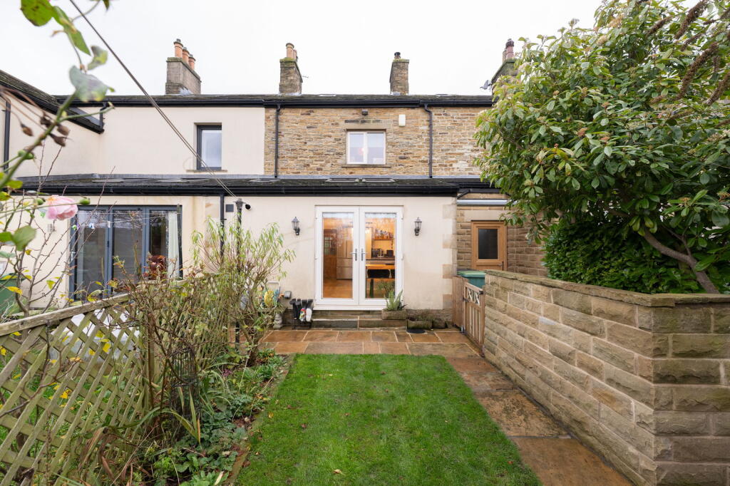 Main image of property: Hill Top, Clayton West, Huddersfield, HD8 9NU