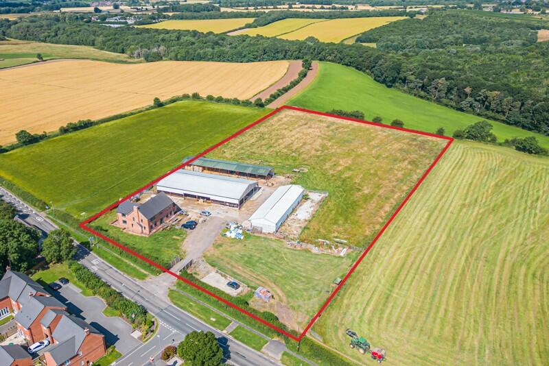 Farm land for sale in Hobneys Farm, Acresford Road, Donisthorpe