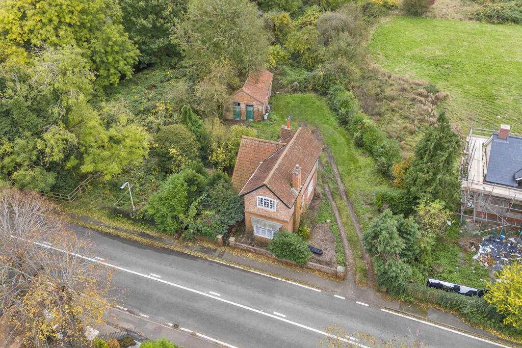 Main image of property: 24 London Road, Great Glen, Leicester, Leicestershire, LE8 9FL