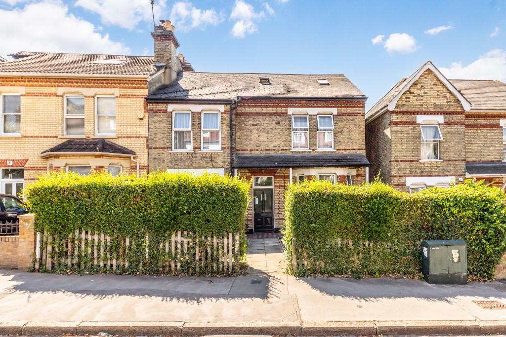 Main image of property: Birdhurst Rise, South Croydon, Surrey, CR2