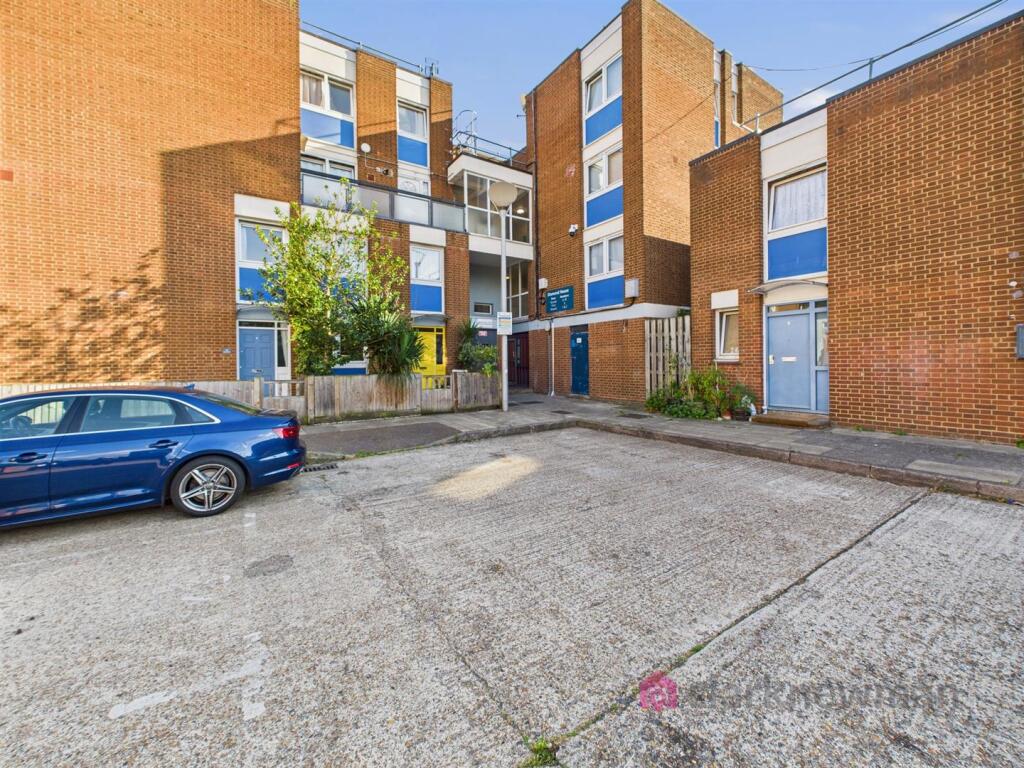 Main image of property: Diamond House, 380 Roman Road, London, E3