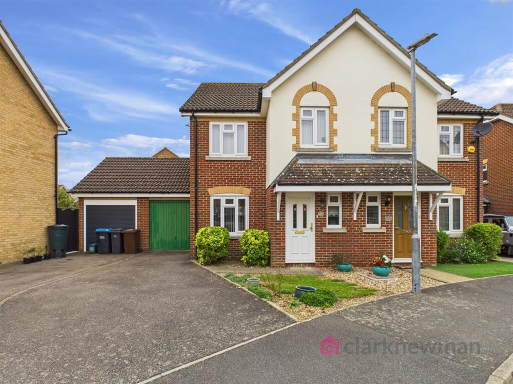 Main image of property: Rushton Grove, Harlow, Church Langley, CM17