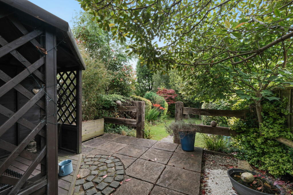Additional property image - Earlswood Common, Earlswood, Solihull, B94 5SJ