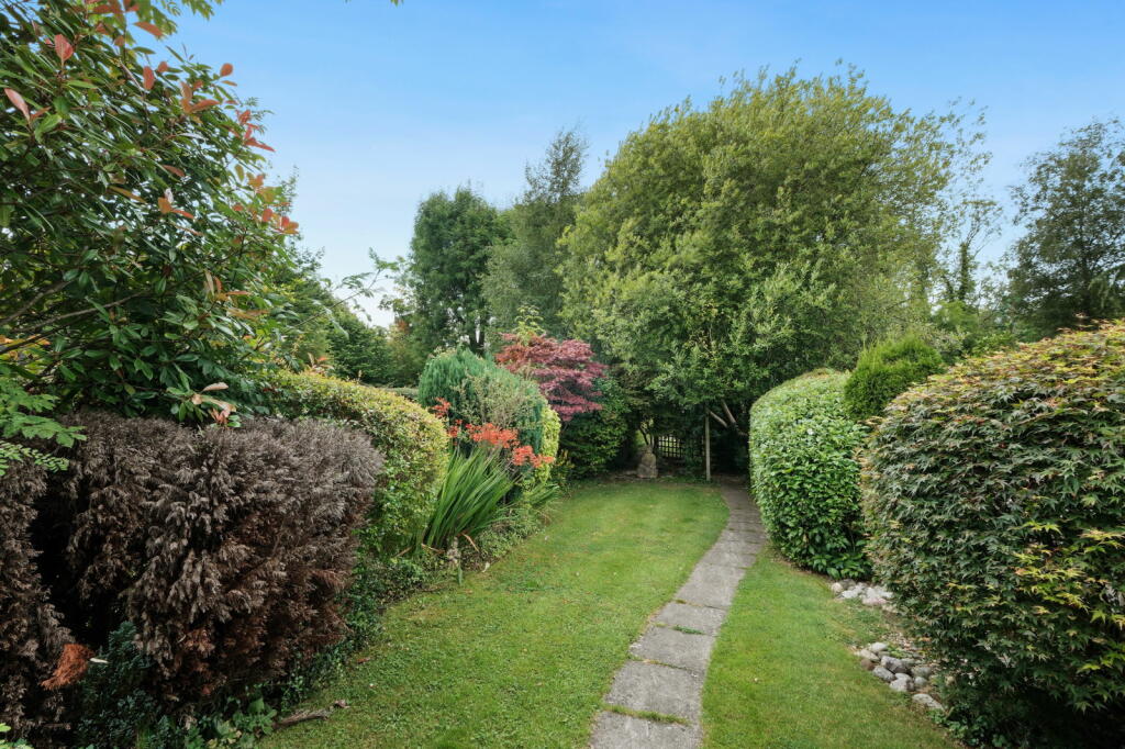 Additional property image - Earlswood Common, Earlswood, Solihull, B94 5SJ