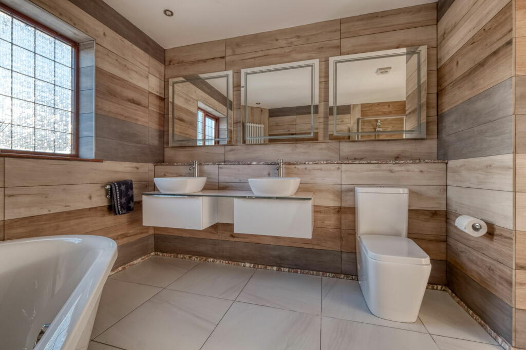 Additional property image - Penn Lane, Tanworth-in-Arden, Solihull, B94 5HH