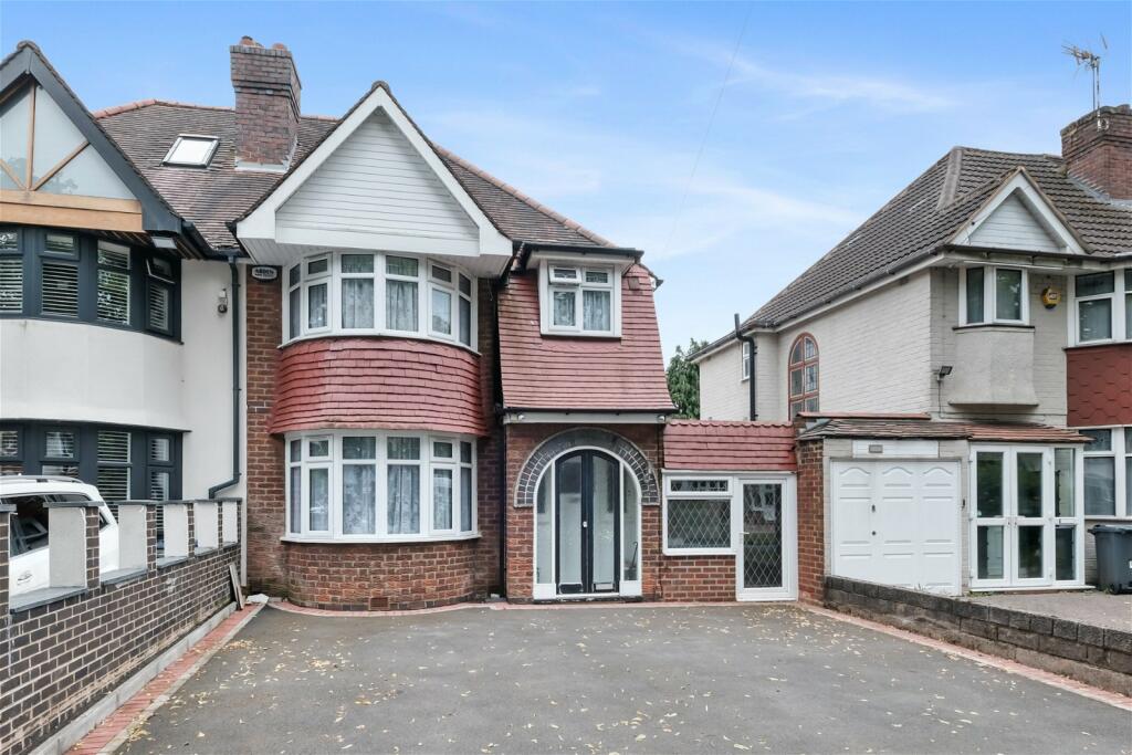 3 bedroom semidetached house for sale in Shirley Road, Hall Green